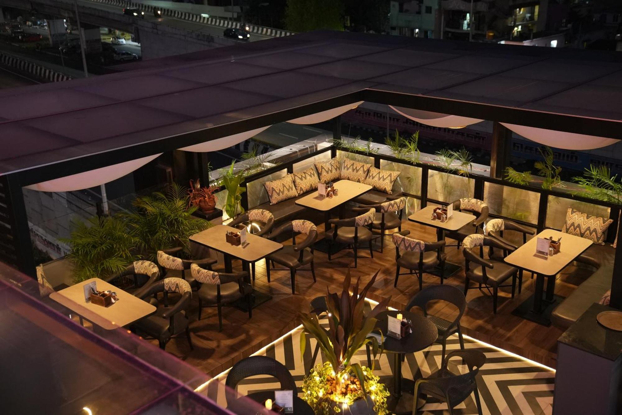 Hotel Srr Grand 钦奈 外观 照片